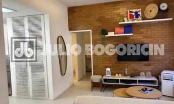 Imagem 5: Apartamento de 2 quartos à venda no Leblon, Reformadissimo, 1 vaga, na Venâncio Flores