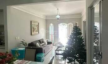 Imagem 3: Imóvel para venda possui 388 metros quadrados com 3 quartos em Fátima - Teresina - PI