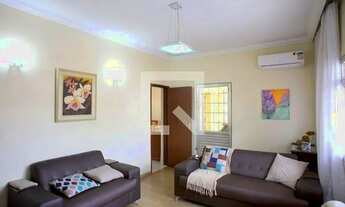 Imagem: Casa à Venda - Sagrada Família, 4 Quartos