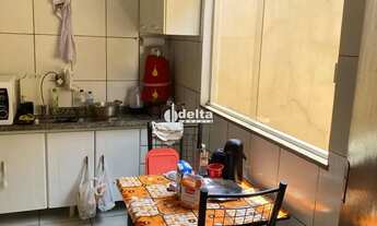 Imagem 12: Casas residencial disponível para venda no bairro Santa Mônica em Uberlândia-MG