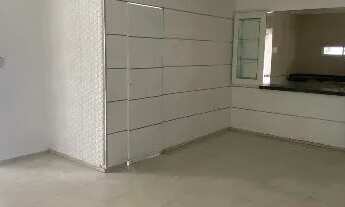 Imagem 5: Casa com três quartos sendo um suíte - Jóquei - 108m²