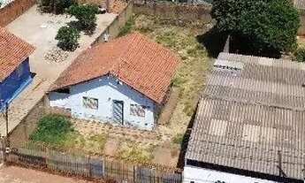 Imagem 7: Lote com casa em Valparaíso de Goiás