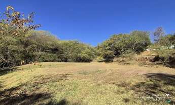 Imagem 5: Terreno à venda no Aldeia do Vale com 10.250 m², plateau amplo e vista panorâmica