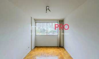 Imagem 2: Amplo apto na Vila Mariana com 51m² com 1 vaga e excelente Localização!!