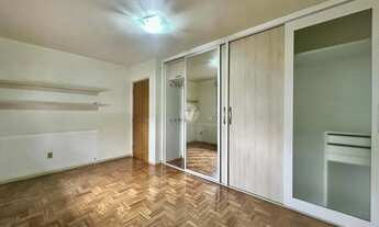 Imagem 6: Apartamento dois dormitórios, semimobiliado a poucos minutos do centro