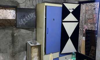 Imagem 2: Kitnet Casa com 1 banheiro