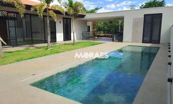 Imagem: Casa em Condomínio Fechado com 5 suítes