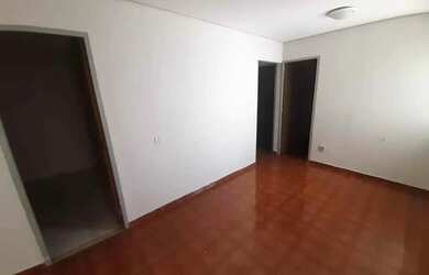 Imagem 4: Casa para locação no Núcleo Habitacional Mary Dota, com 2 dormitóriose 01 vaga de garagem