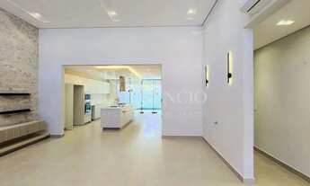 Imagem 2: Casa térrea nova no Cond. Royal Forest | Nunca habitada | 4 quartos