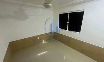 Imagem 3: Excelente casa linear de 03 quartos sendo 02 suítes e quintal no Mirante da Lagoa!