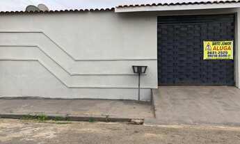 Imagem: Casa com piscina de 3 quartos reformada