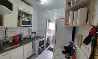 Imagem 5: Apartamento para venda possui 55 metros quadrados com 2 quartos em Rio Pequeno - São Paulo