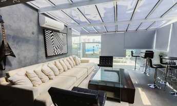 Imagem 2: CHARMOSA COBERTURA - TOTALMENTE REFORMADA - 210 M² ÚTEIS