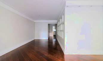 Imagem 7: Apartamento para venda possui 143 metros quadrados com 4 quartos em Moema - São Paulo - SP