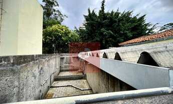 Imagem 12: Casa para venda tem 351 metros quadrados com 3 quartos em Jardim Novo Mundo - São Paulo