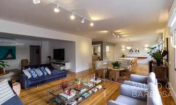 Imagem 4: 240m² - 2 Dormitórios - Muitos Armários - Cozinha integrada