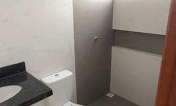 Imagem 3: Apartamento no térreo com 3 quartos e entrada privada a 200 metros da praia em Rio das Ost