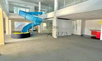 Imagem: Casa para venda possui 2200 metros quadrados