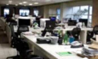 Imagem: Comercial/Industrial de 918 metros quadrados