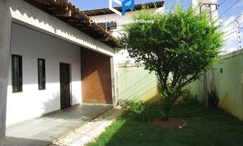 Imagem 2: Casa para venda possui 292000 metros quadrados com 3 quartos em Coroa do Meio - Aracaju