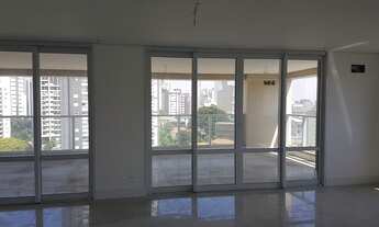 Imagem 7: Apartamento para venda possui 272 metros quadrados com 4 quartos em Aclimação - São Paulo