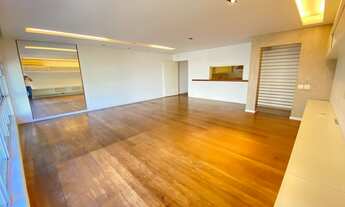 Imagem 1: Apartamento para venda tem 170 m2 com 2 quartos - 1 Suíte Vaga - Rua Tranquila no Lebl