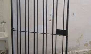 Imagem 2: Casa térrea com garagem - M. velho