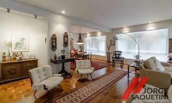 Imagem 4: Apartamento REFORMADO, varanda, 239m2, 03 dormitórios, 01 suíte com closet, 02 vagas, ao l