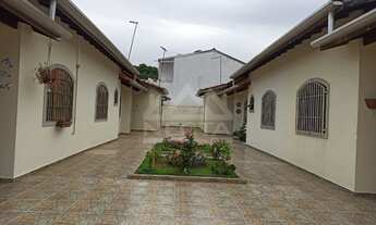 Imagem: Excelente Casa à Venda na Martim de Sá