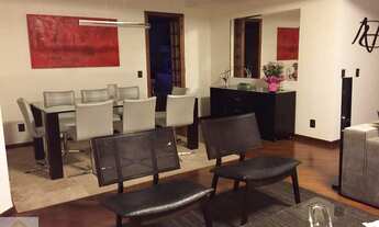 Imagem: More bem,em uma área de 143mts,piscina,salão