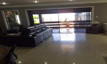 Imagem 7: Sobrado com 8 x 35 mts com Piscina