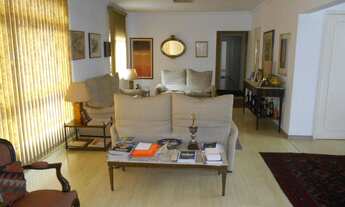 Imagem 2: Vendo apartamento na Al. Santos 3 quartos( 1 suíte) e 2 vagas