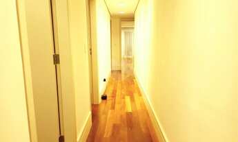 Imagem 6: Apartamento para aluguel e venda possui 180 metros quadrados com 4 quartos