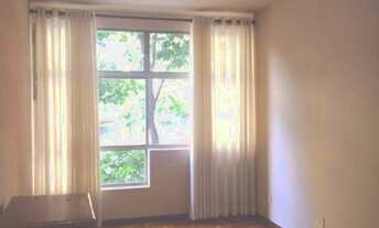 Imagem 2: Apartamento para aluguel e venda tem 75 metros quadrados com 2 quartos