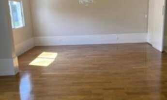 Imagem 3: Apartamento para aluguel e venda tem 180 metros quadrados com 2 quartos