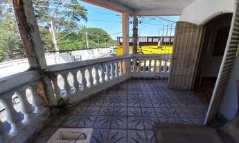 Imagem 2: Casa Comercial - 3 Dorms - Aluga na Av. Pires do Rio em Itaquera