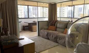 Imagem: Cobertura com charmoso espaço gourmet e