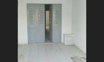 Imagem 2: Alugo ótima casa 3 quartos a 100 metros da principal com garagem