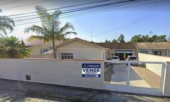 Imagem: Vendo Casa no Centro da Cidade de Palhoça