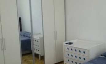 Imagem 4: Quarto reformado com banheiro/ garagem para alugar