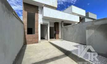 Imagem 2: Casa para venda com 2 quartos sendo 1 suíte no bairro Rio Pequeno em Camboriú