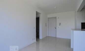 Imagem 2: Apartamento para Aluguel - Cavalhada, 2 Quartos, 58 m2
