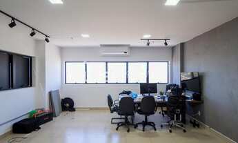 Imagem: Sala/Conjunto para venda possui 44 metros