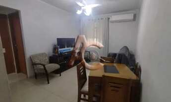 Imagem 3: Apartamento com dois quartos no BNH reformado com dois quartos e garagem