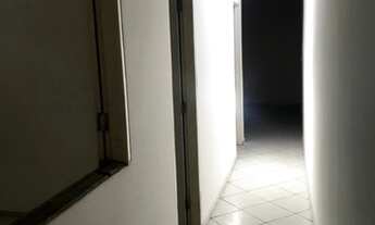 Imagem 3: Quitinete Casa com 2 dormitórios