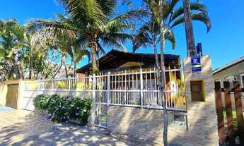 Imagem 2: Oportunidade de casa a poucos metros da praia com 4 dormitórios à venda, 189 m² - São Lou