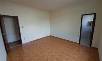 Imagem 2: Apartamento na Vila da Penha, 02 Quartos (01 Suíte), Estacionamento ---- Próximo a Av Oliv