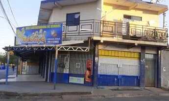 Imagem: QR 210 PREDIO COMERCIAL, 4 LOJAS, 1 APARTAMENTO