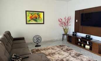 Imagem 5: Casa para venda possui 216 metros quadrados com 4 quartos em Residencial Felicidade - Goiâ