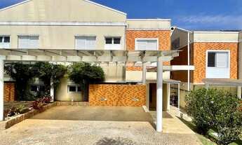 Imagem 4: Casa de condomínio para aluguel tem 156 metros quadrados com 3 quartos